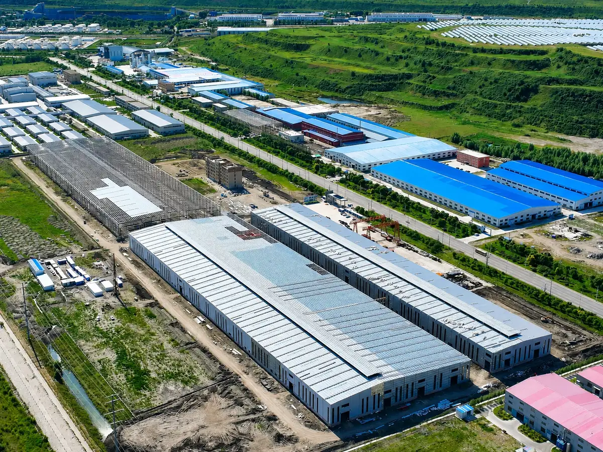 Aerial view of the Inner Mongolia North Aluminium equipment building, a single-storey portal frame plant